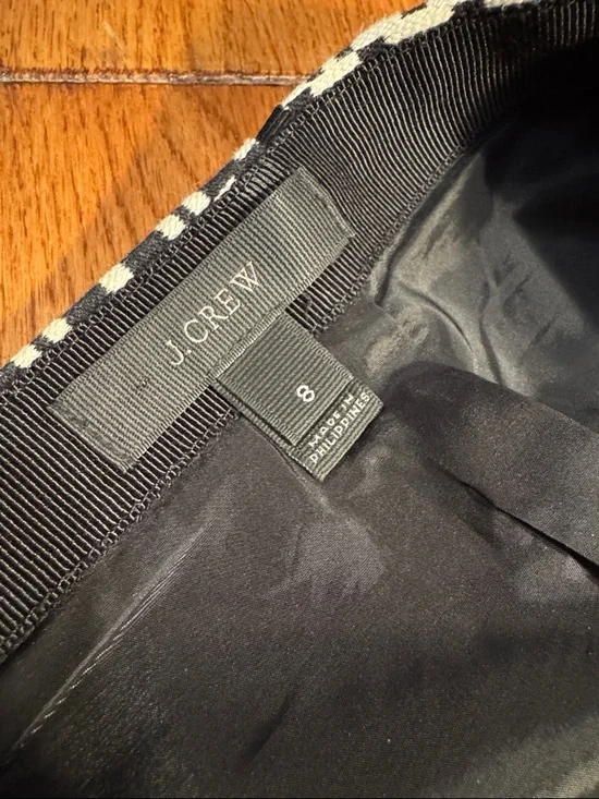 J. Crew Black and White Geo-Pattern Pencil Skirt sz. 8 - Picture 2 of 5